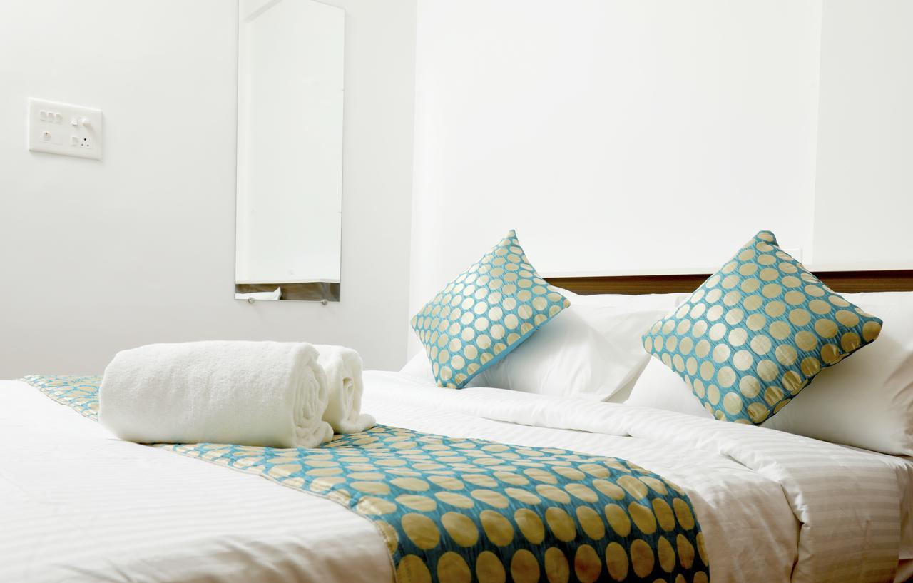 Puthens Clifton Inn Kottayam Dış mekan fotoğraf