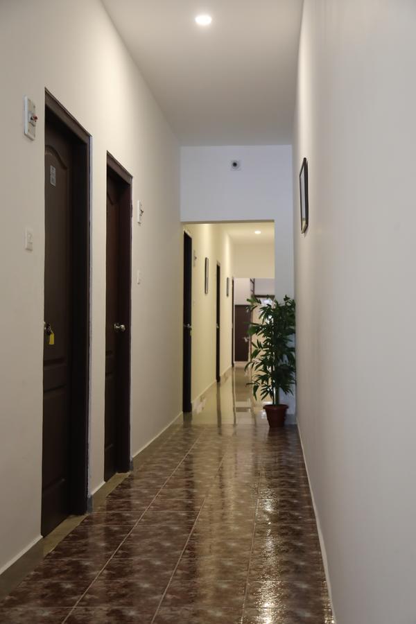 Puthens Clifton Inn Kottayam Dış mekan fotoğraf